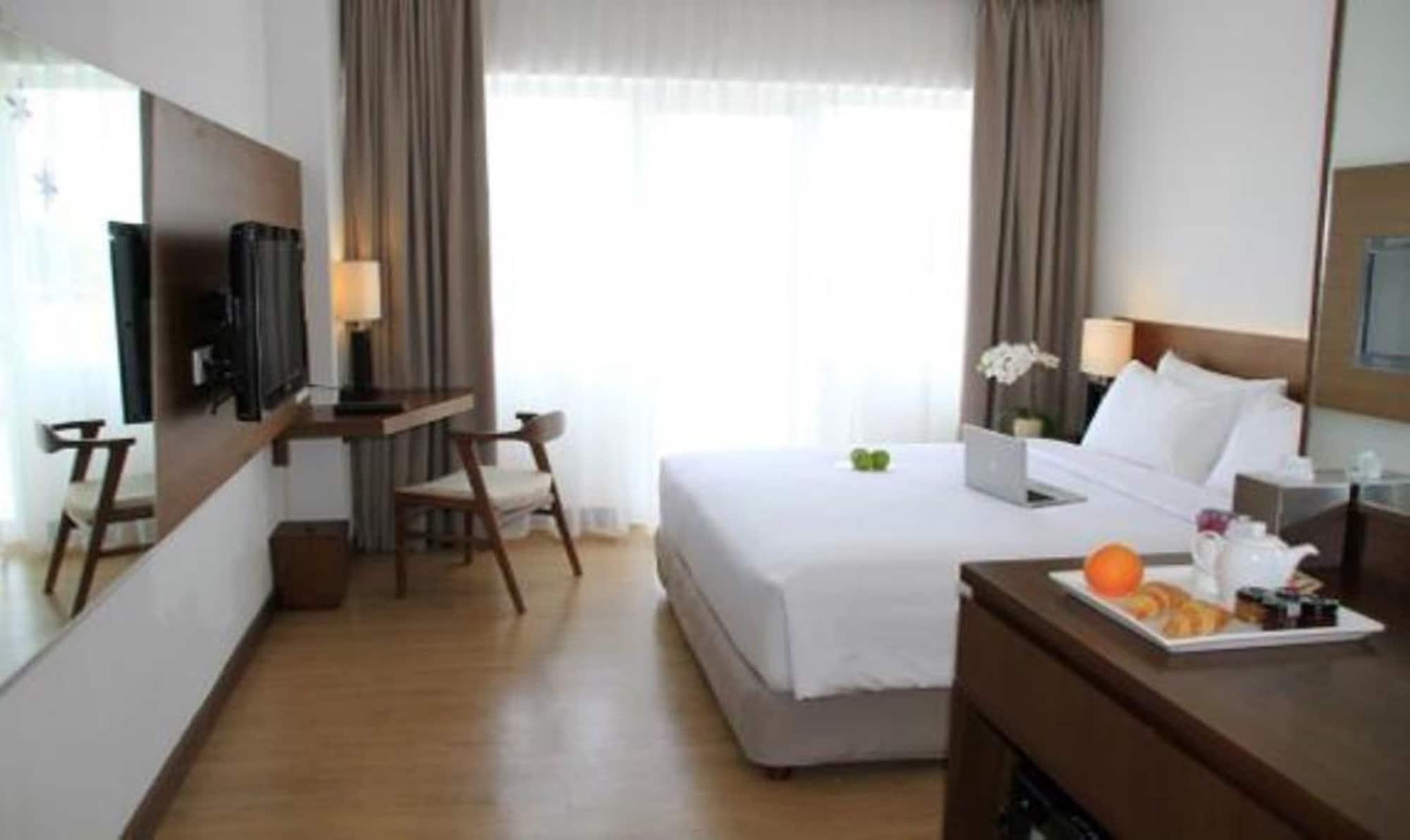 D'Primahotel Tangerang Eksteriør bilde